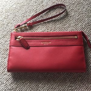 Coach leather zippy wallet (nearly new)